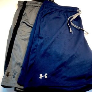 Under Armour Mens XL Mesh Athletic Shorts